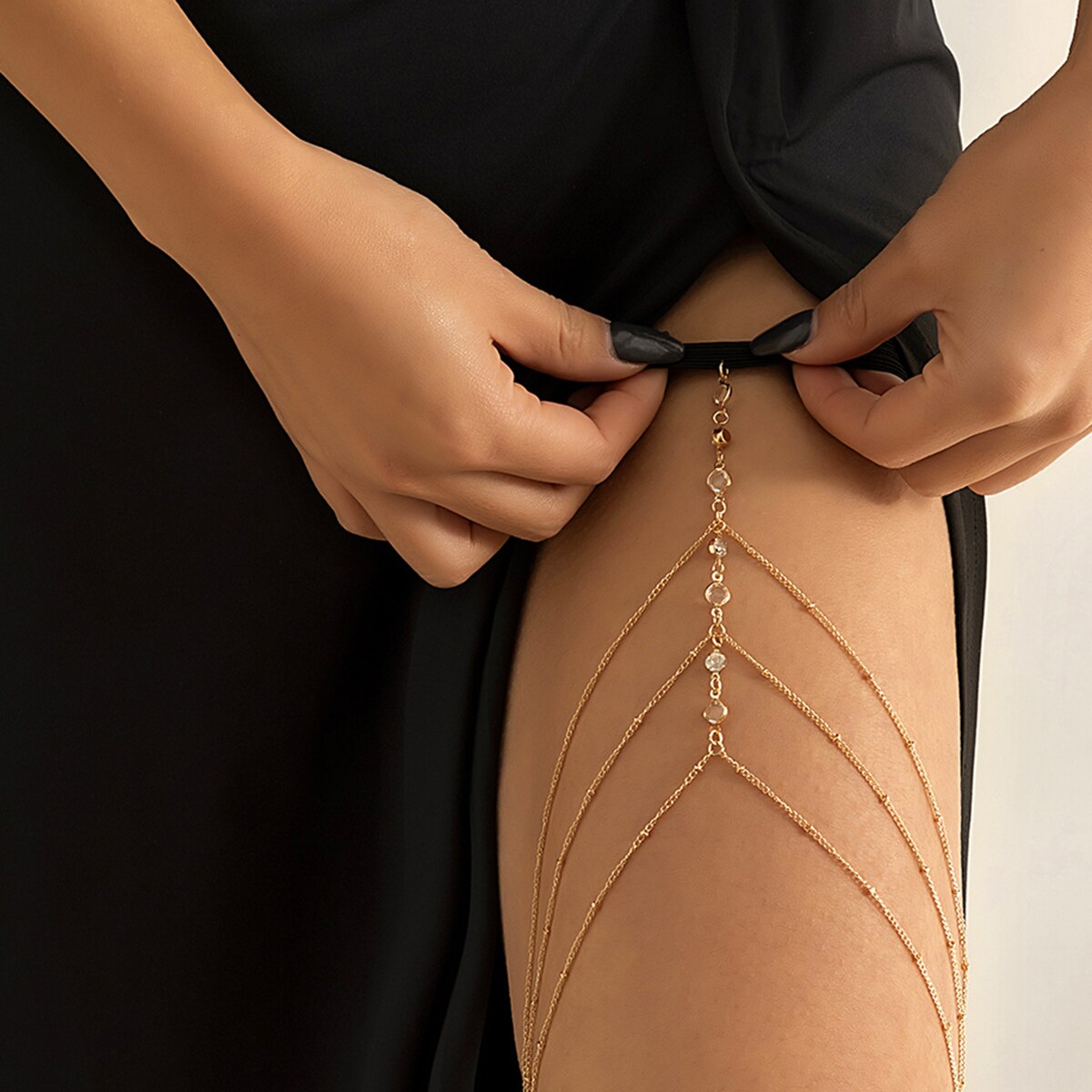 Boho Elastic Band Crystal Leg  - Body Jewelry Leg Chain recensione e prezzo