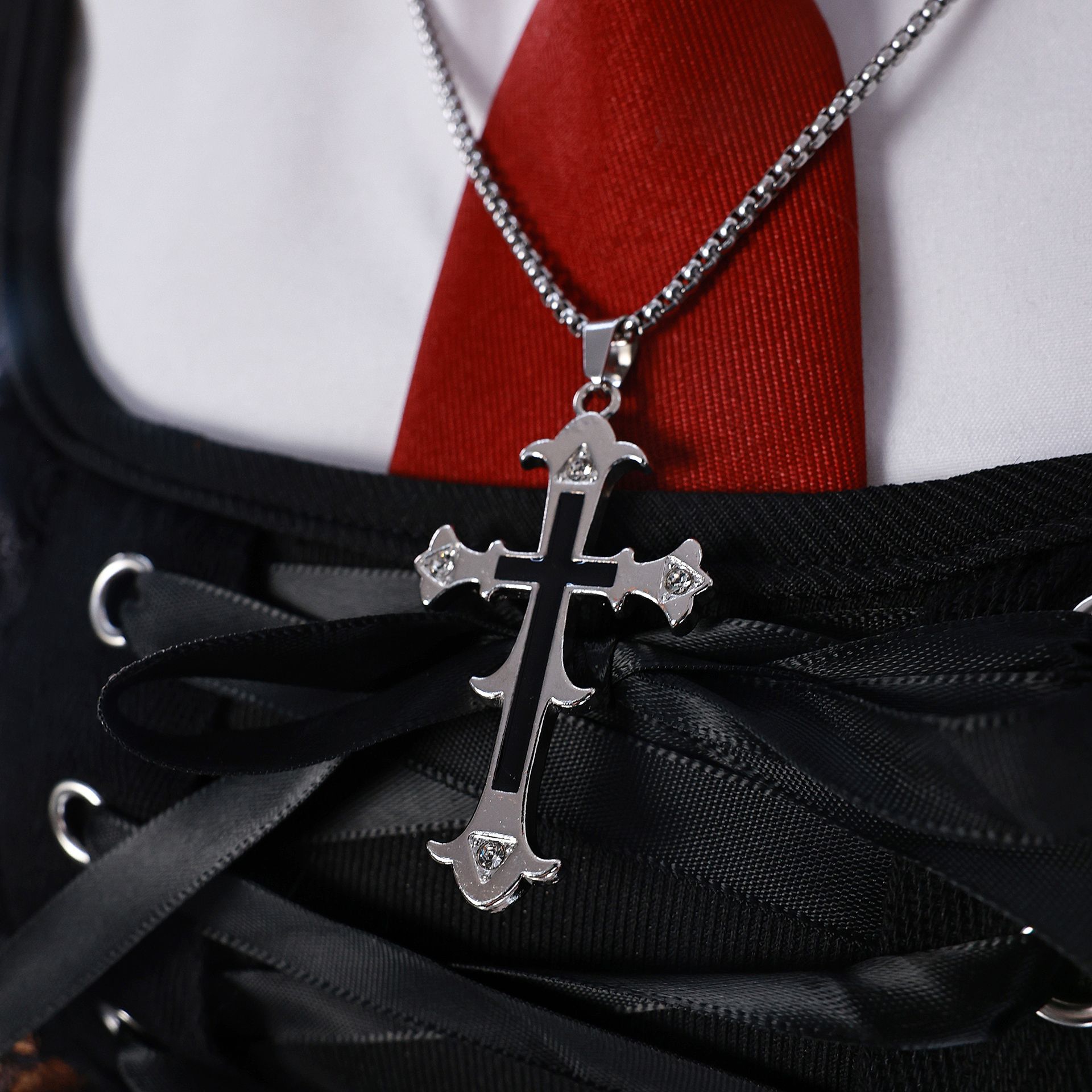 Costume Cosplay Misa Amane Dea - Body Jewelry Y2K recensione e prezzo